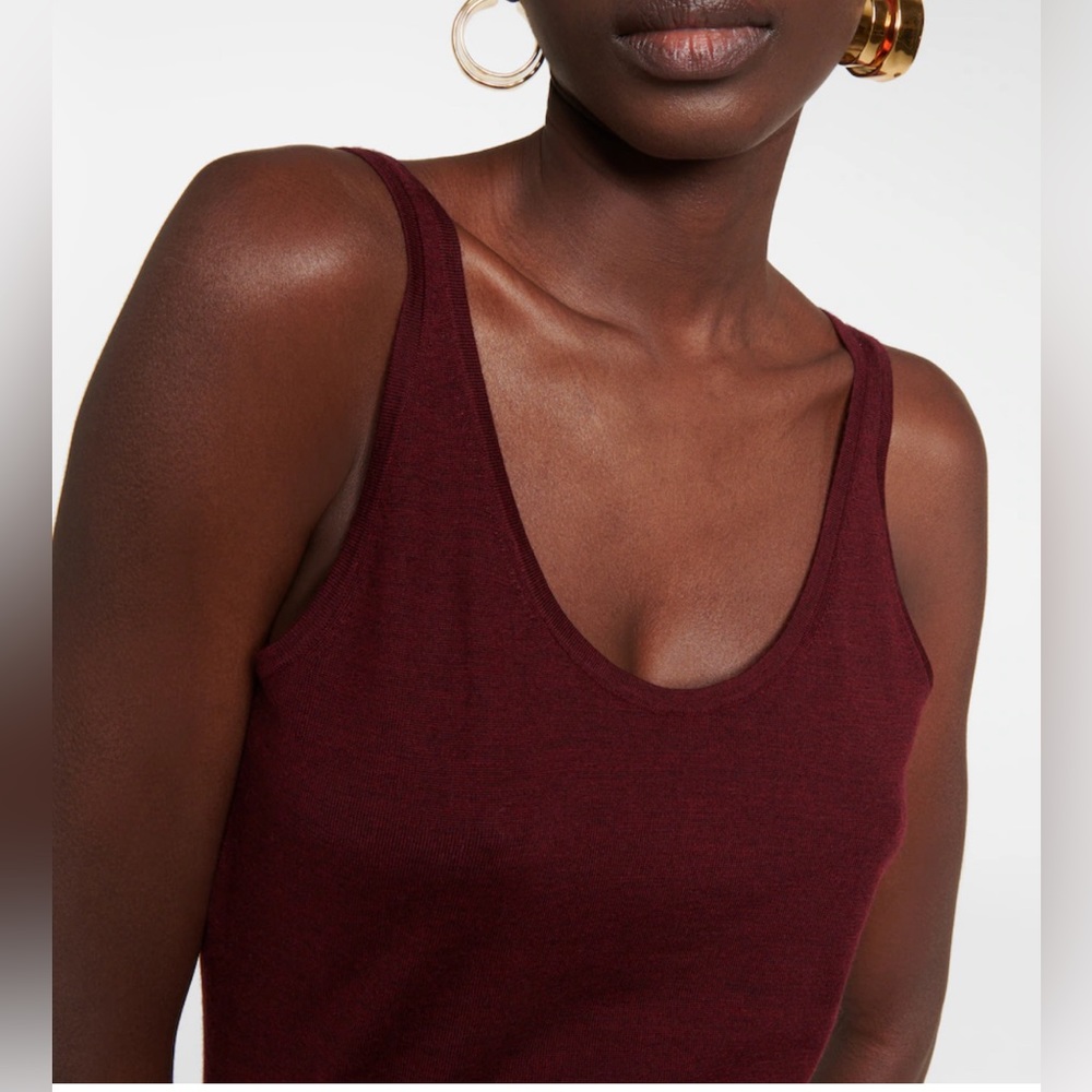 Chloé 💥Scalloped Hem💥Scoop Neck Merino Wool Tank💥 NWT